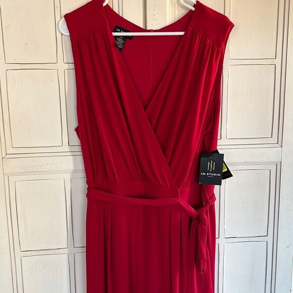 NWT I.N. Studio size 3X red dressy jumpsuit - Picture 2 of 5